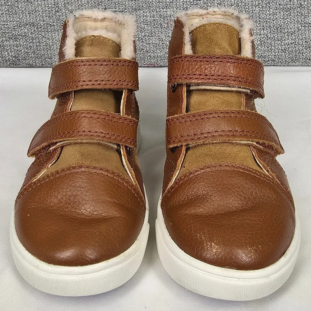 UGG® BABY & KIDS RENNON FAUX‑FUR II SNEAKERS – CHESTNUT – TODDLER SIZE 9